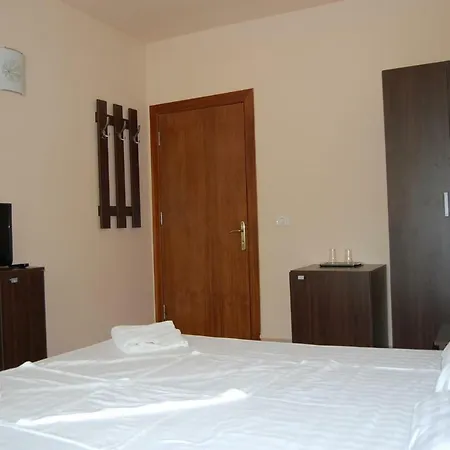 Guest house Vila Adrian Eforie Nord